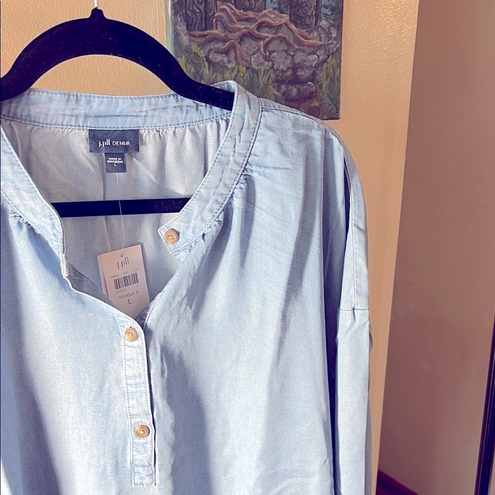 🌟j.JILL NWT 3/4 Sleeve Light Jean Shirt Henley, Sz. xL, Pleated-Denim Blouse👕